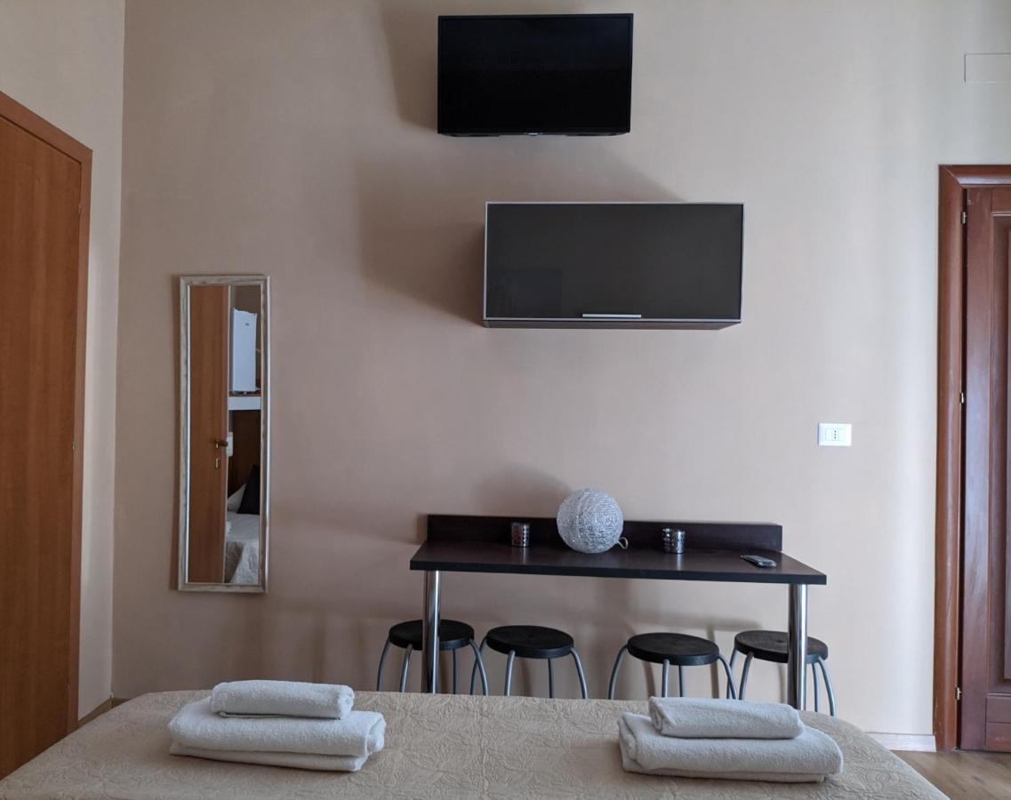 B&B Gina Trastevere Rome Bagian luar foto