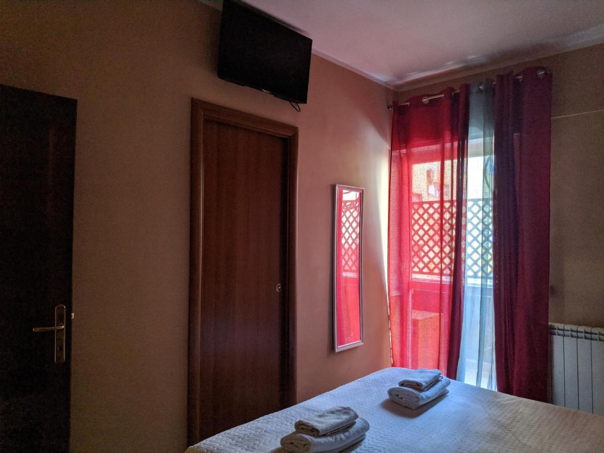 B&B Gina Trastevere Rome Bagian luar foto